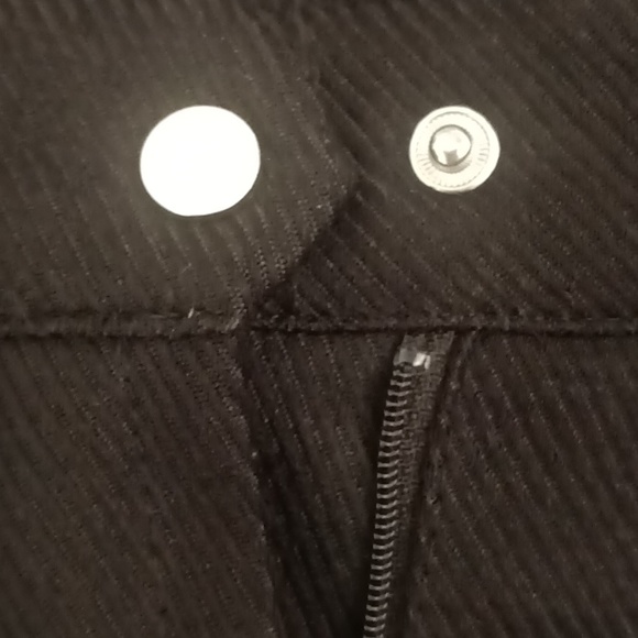 Black Pleated Mini Skirt US 6 - Picture 3 of 3